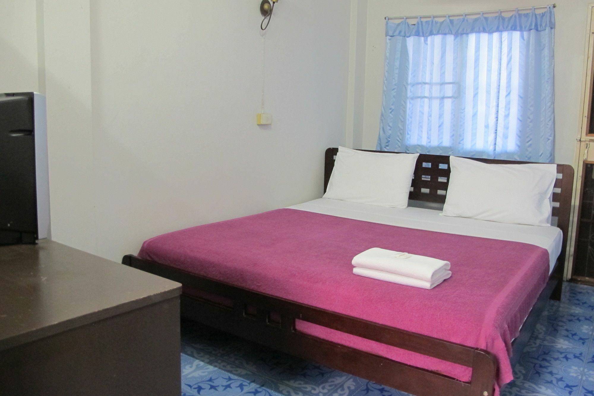 סי ראצ'ה Samchai Hotel מראה חיצוני תמונה