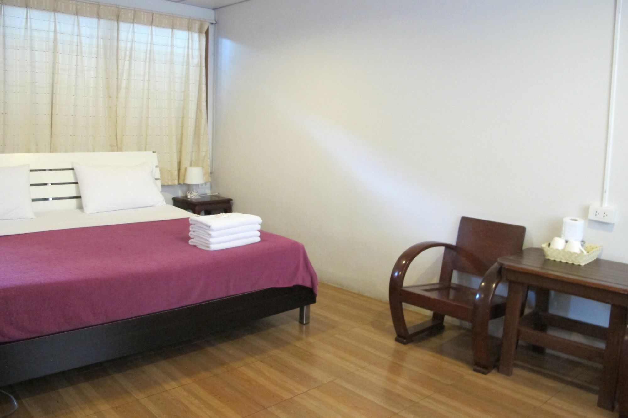 סי ראצ'ה Samchai Hotel מראה חיצוני תמונה