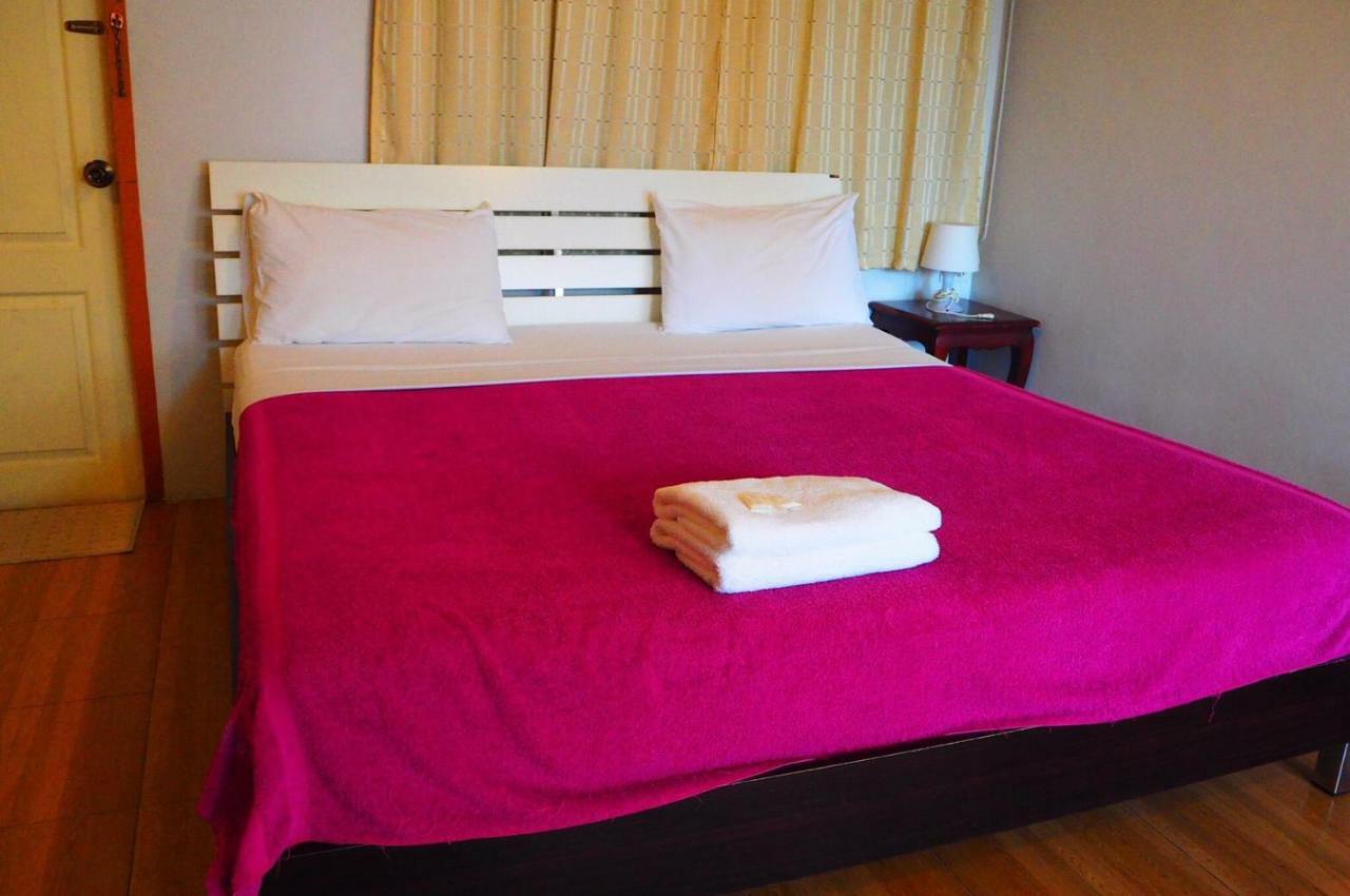 סי ראצ'ה Samchai Hotel מראה חיצוני תמונה