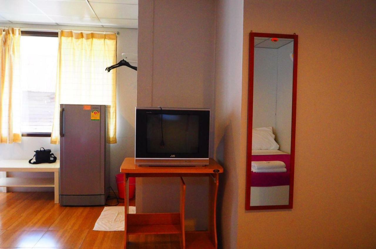 סי ראצ'ה Samchai Hotel מראה חיצוני תמונה