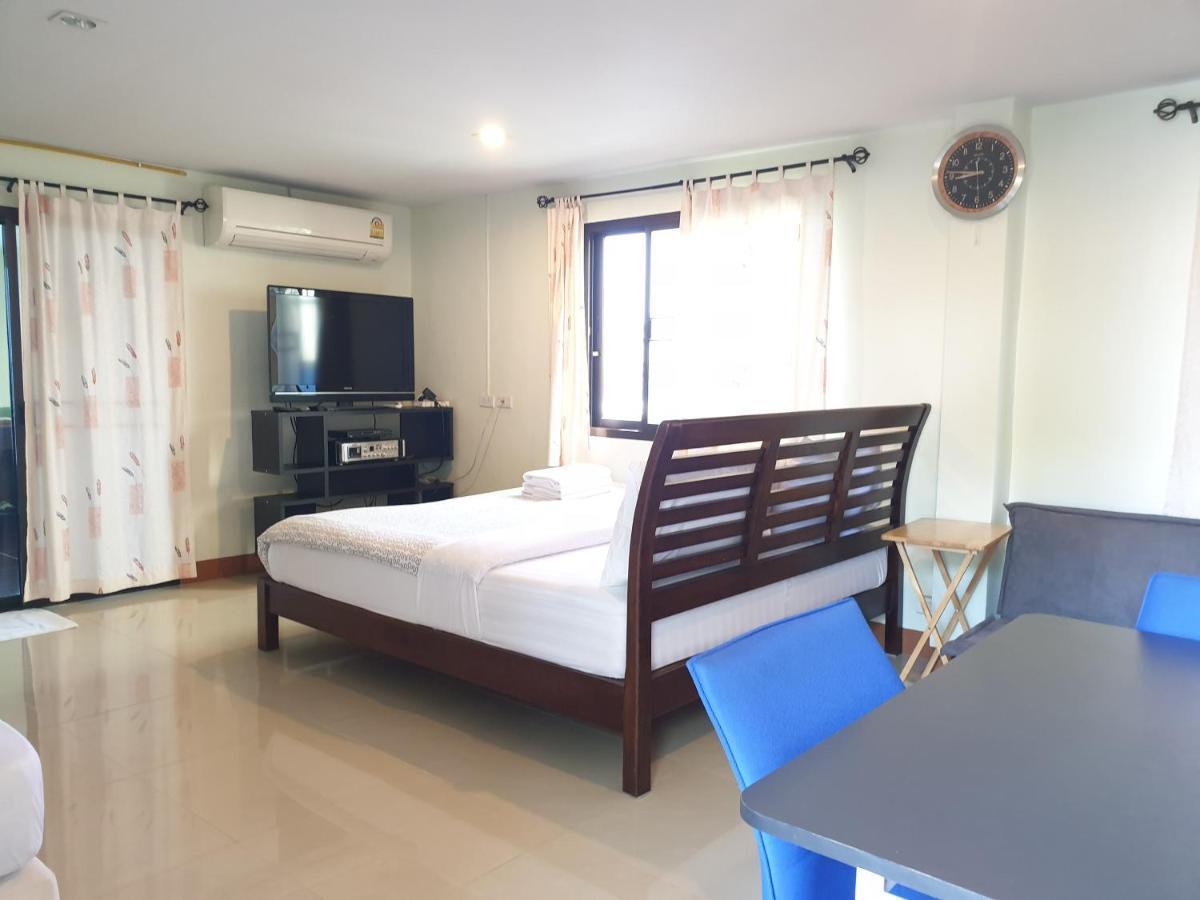סי ראצ'ה Samchai Hotel מראה חיצוני תמונה