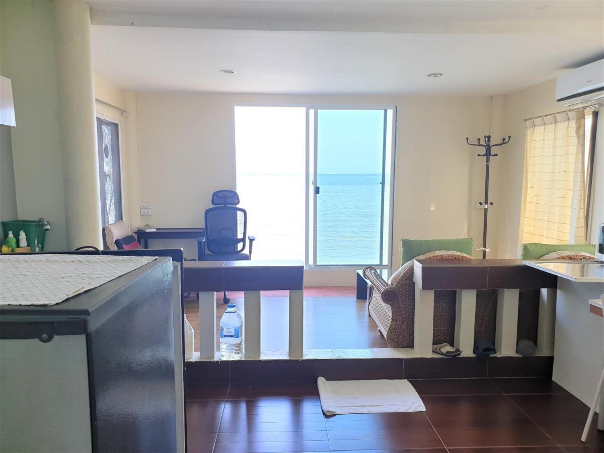 סי ראצ'ה Samchai Hotel מראה חיצוני תמונה